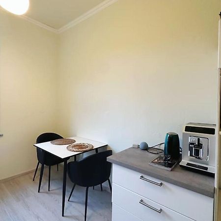 2 Schlafzimmer Waschenspuelmaschine Duisburg Bagian luar foto